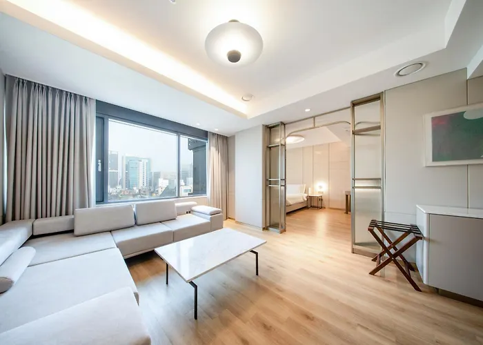 Eliena Hotel Seoul Gangnam