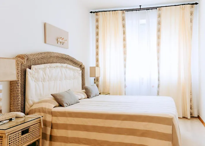 Relais Valle Dell'Idro - Rooftop & Sea View, Otranto