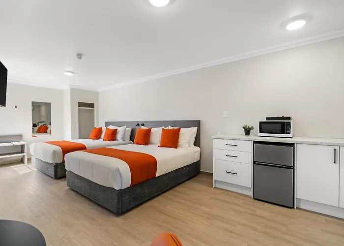 Stay 280 & Stay 284 Rotorua - Refurbished Modern Accommodation