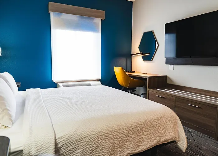 Holiday Inn Express Frazer - Malvern By Ihg