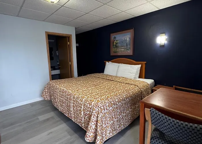 Sleep-Ees Inn, Saginaw & Frankenmuth