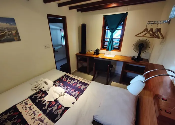 Cool Breeze Authentic Hotel Labuan Bajo Komodo