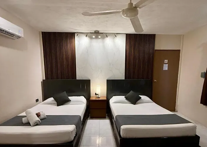 Hotel Baroni