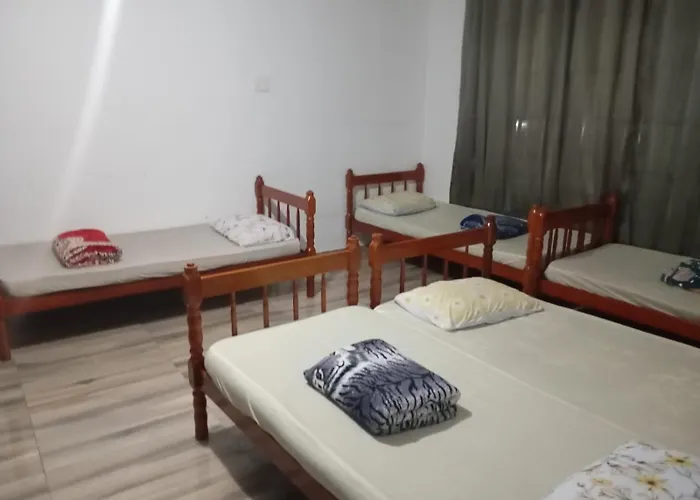 Pousada&Hostel Três Corações