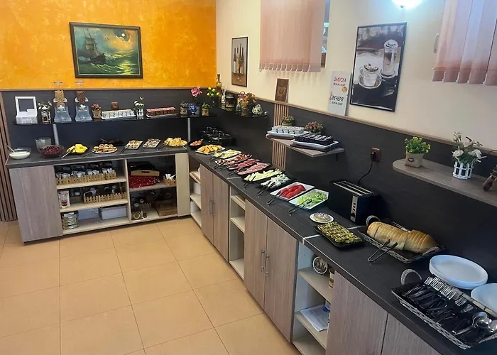Hotel Lazur