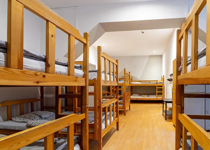 Hostel Orange