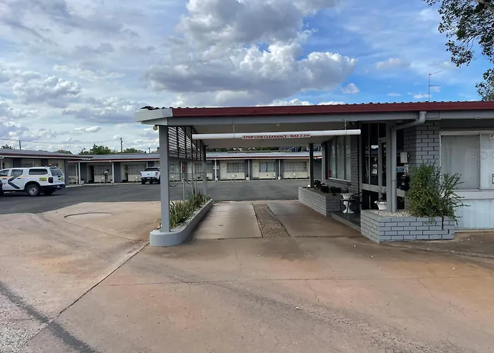 County Lodge Motor Inn