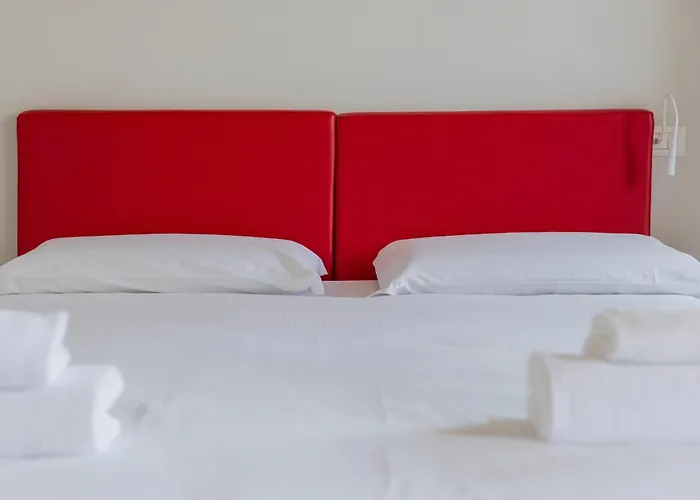 Stravagante Hostel & Rooms
