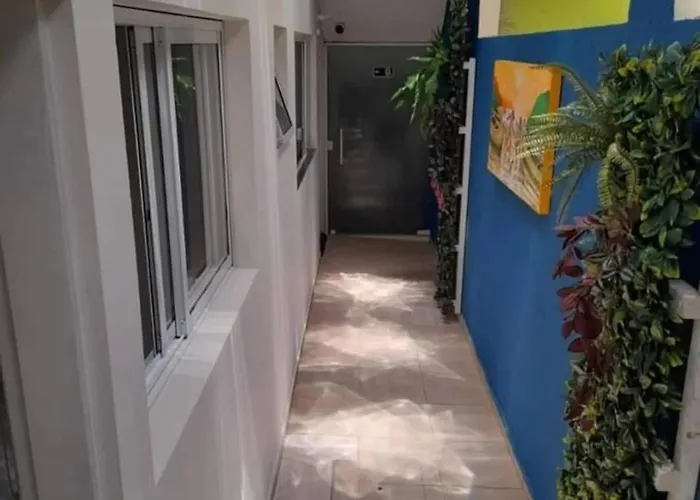 Suites Familia Otaviano Ubatuba Ótimo Custo-Benefício 500m da Praia