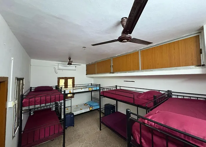 Hostel Madras Backpacker'S