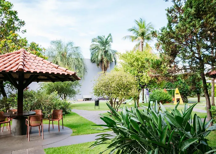 Hotel Vale Verde