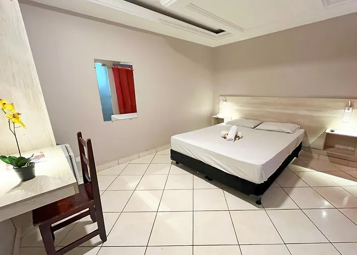 Lamour Hotel