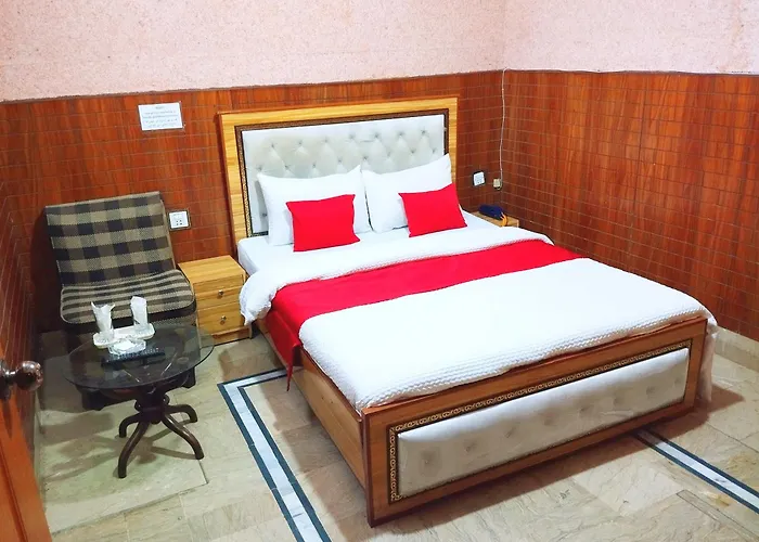 Karachi Motel Guest House