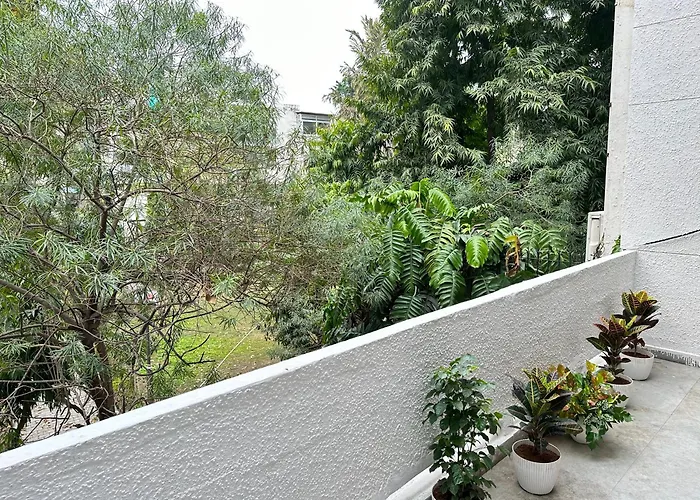 Grove Residency Hauz Khas Couple Friendly New Delhi Hotel