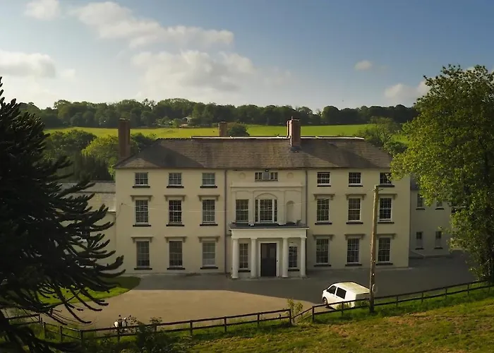 Sealyham Mansion