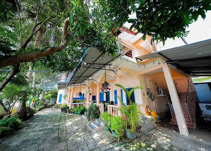 Lagoon Breeze Resort