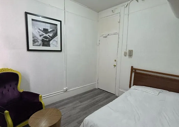 Sf Travelers Inn
