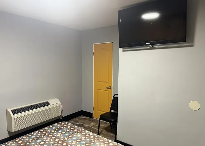 Bob'S Motel