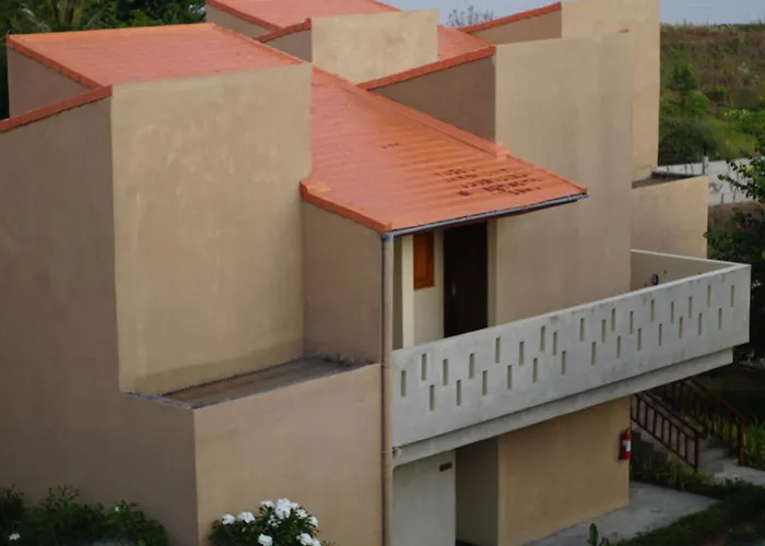 Luwansa Beach Hotel