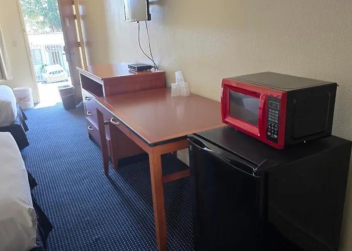 Terrace Inn And Suites