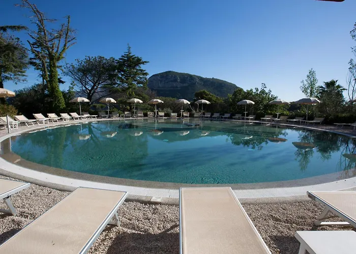 Nastro Azzurro Resort