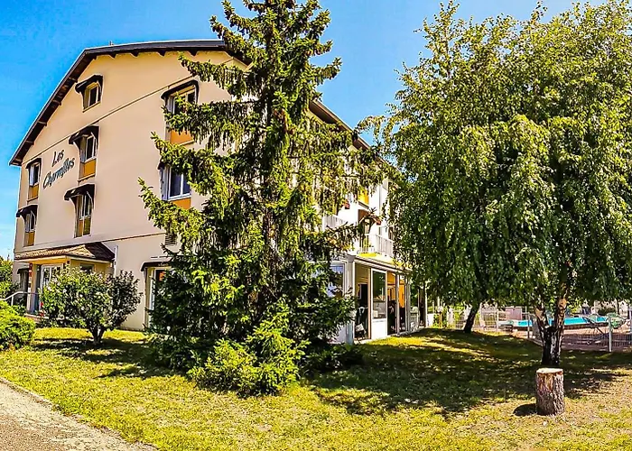 Logis Les Charmilles Chalon-Sur-Saone Sud