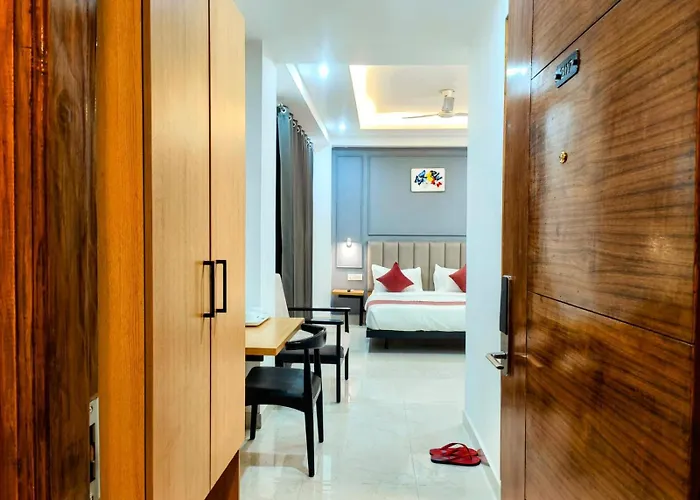 Hotel Mavens White Artemis Hospital Road Sector 52 Gurgaon