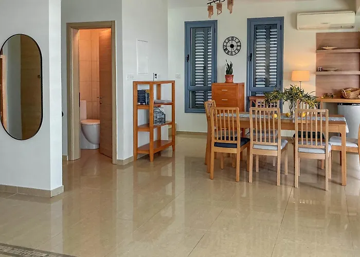 Stunning Seafront Villa With Private Pool