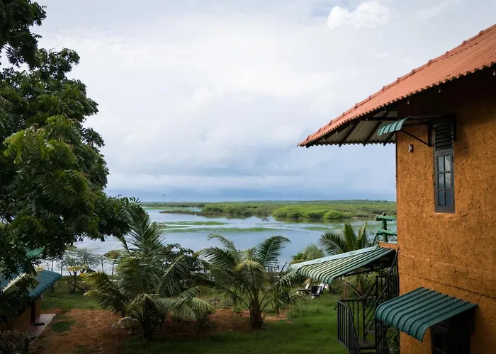 Bundala Flamingo Cotteges