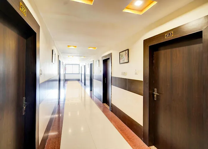 Super Collection O Ramganj Formerly Hotel Gupta Inn
