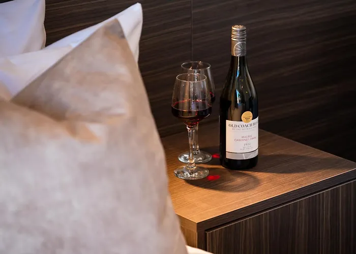 Luxe Suites & Apartments