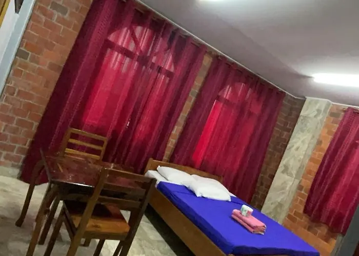 Hotel Paramuru