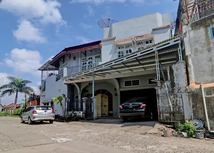 Hotel O Excellent Kost