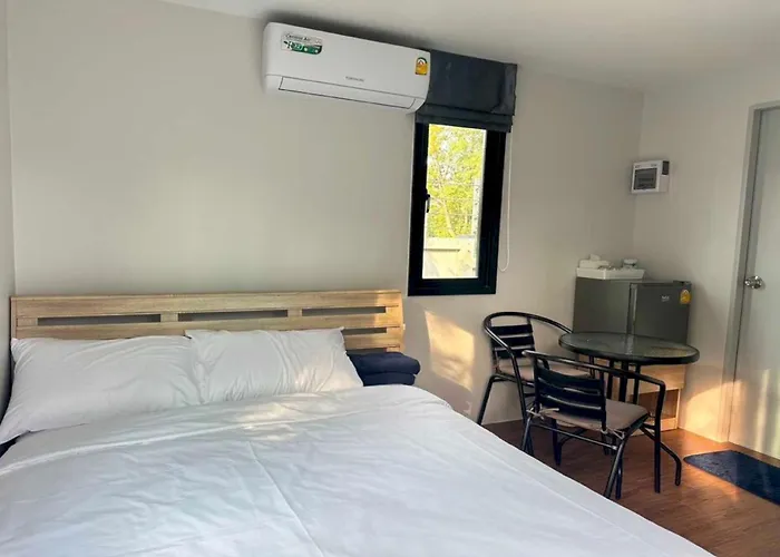 Bannrai Tayai Cafe And Resort