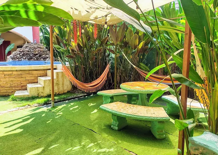 Cool Vibes Beach Hostel