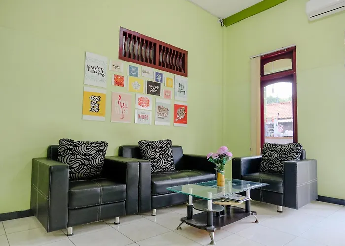 Oyo Life 2508 Alba Suites Homestay Syariah