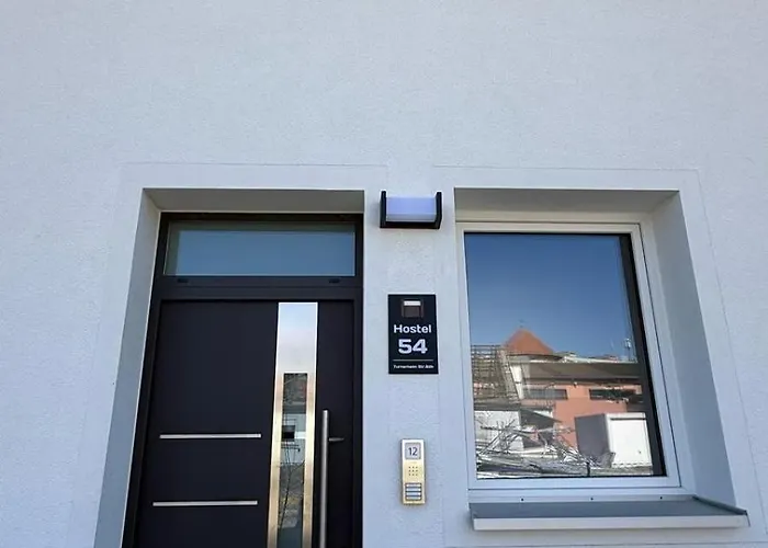 Hostel54