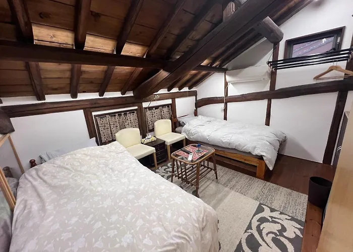 Hillshouse2 - Vacation Stay 67982V