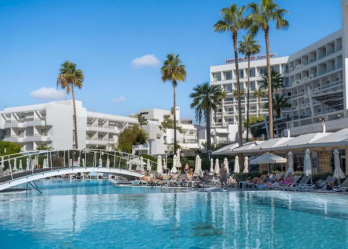 Leonardo Plaza Cypria Maris Beach Hotel & Spa (Adults Only)