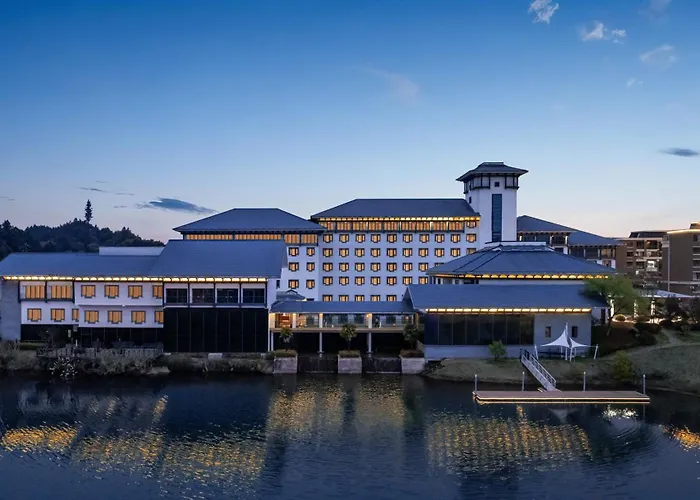 Lakeside Resort Jingdezhen