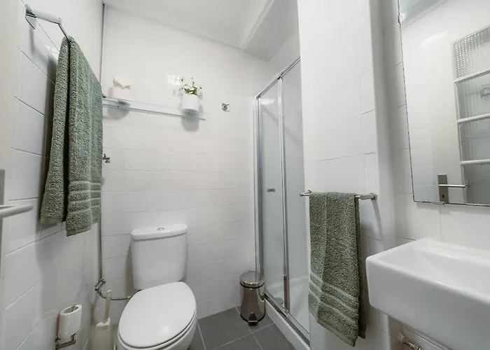 Douro Garden - Authentic Portuguese Guesthouse