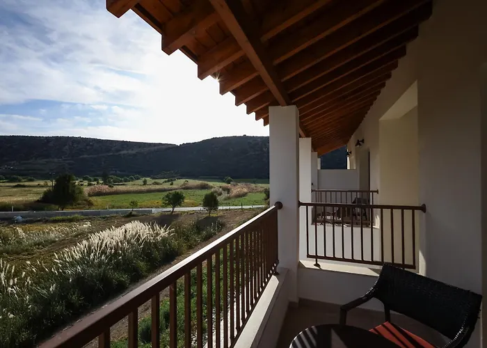 Vina Oliva Hotel