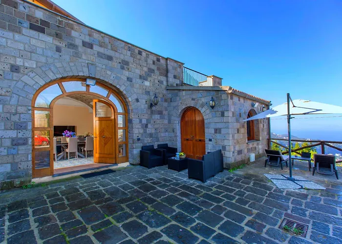 Villa Sirentum Seaview Pool & Spa