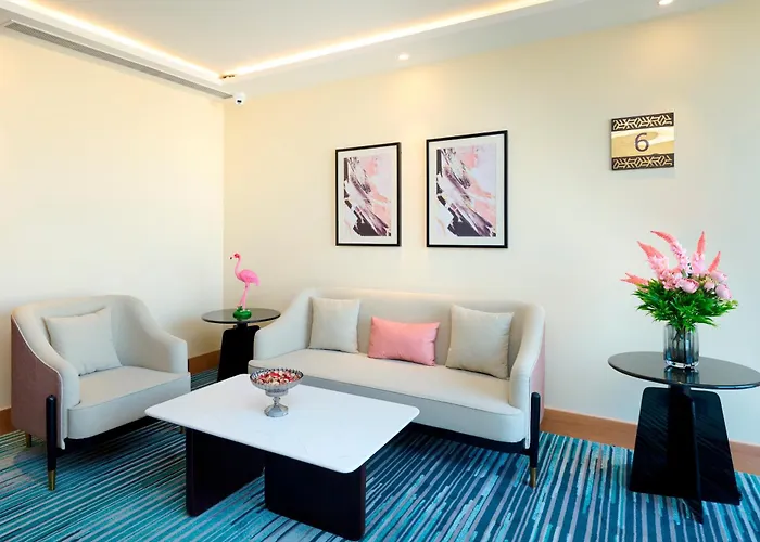Iris Sarovar Portico