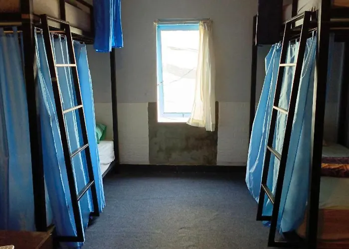 Local Hostel Amed