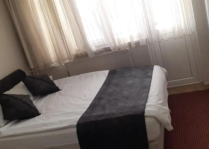 Akcay Leman Otel