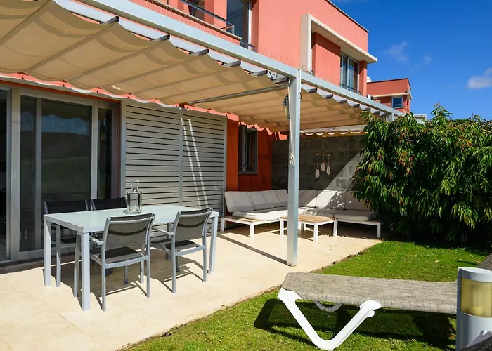 Villa In Salobre With Private Pool & Stunning View