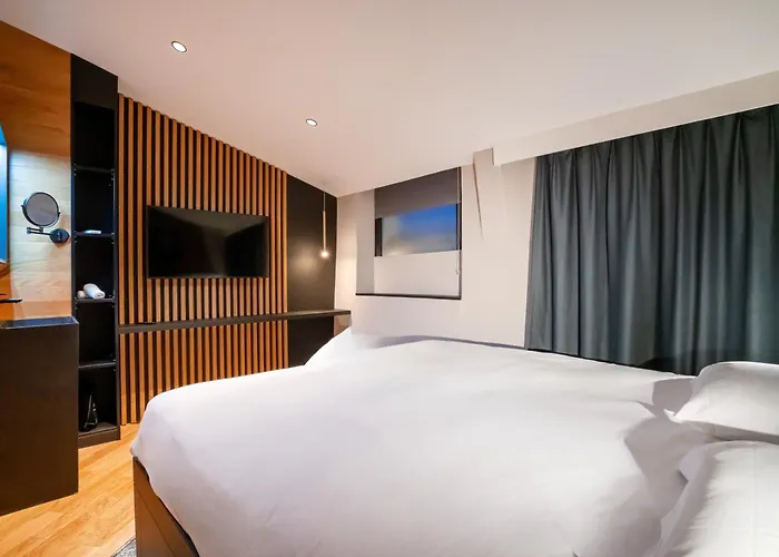 Hotel By Reboul - Boutique Hotel - Port De Cassis