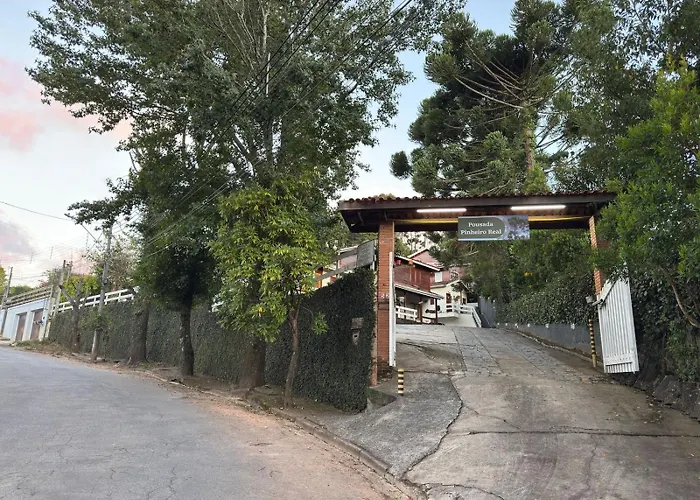 Pousada Pinheiro Real