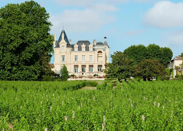 Chateau Hotel Grand Barrail